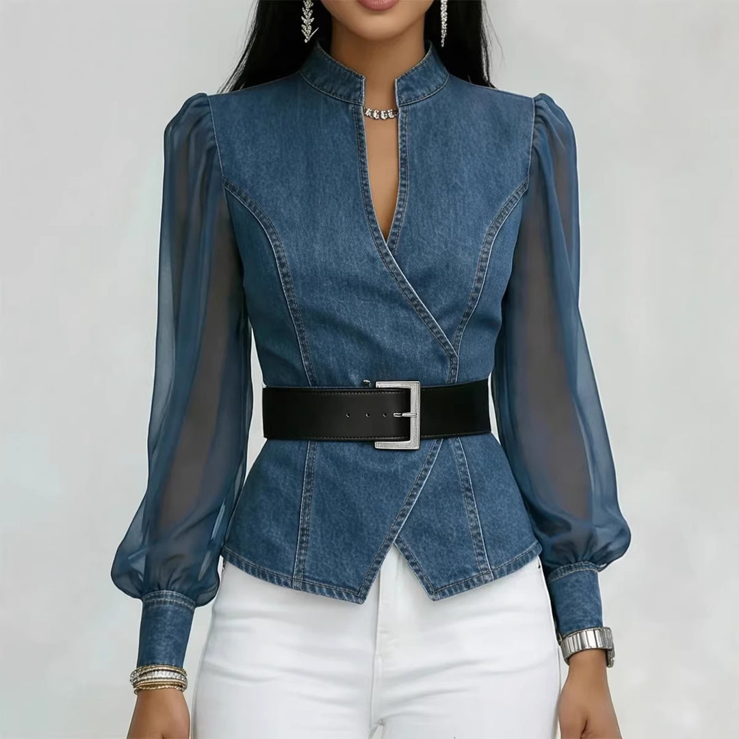 Kvinnors denimblus med transparenta ärmar och figurnära design Mirla-Eva Jonsson