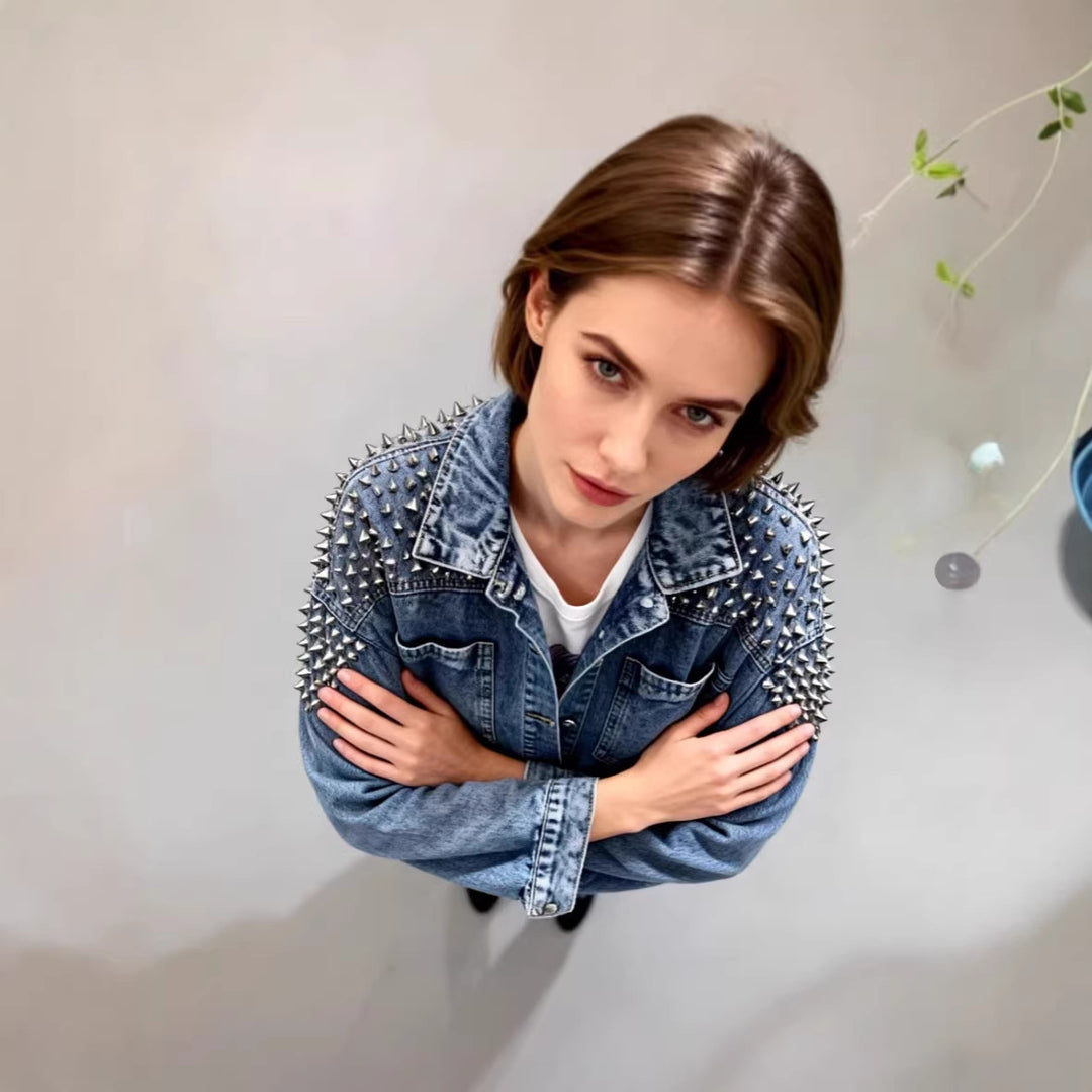 Kvinnors denimjacka med nitar Mirla-Eva Jonsson