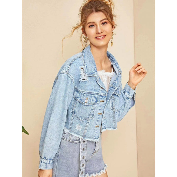 Kvinnors denimjacka med stiliga slitna detaljer Mirla-Eva Jonsson