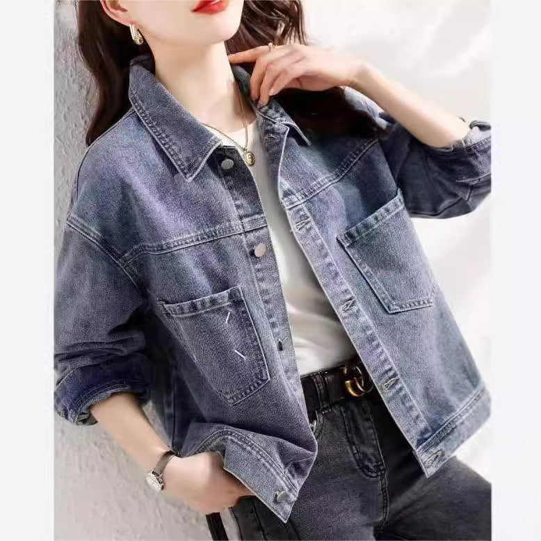 Kvinnors denimjacka med trendig oversized passform Mirla-Eva Jonsson