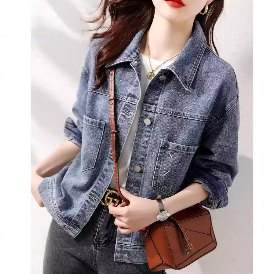 Kvinnors denimjacka med trendig oversized passform Mirla-Eva Jonsson