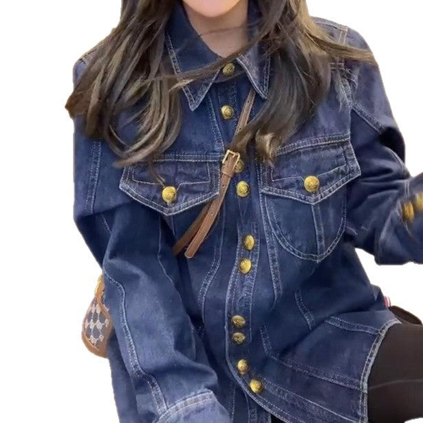 Kvinnors denimskjorta med guldknappar Mirla-Eva Jonsson