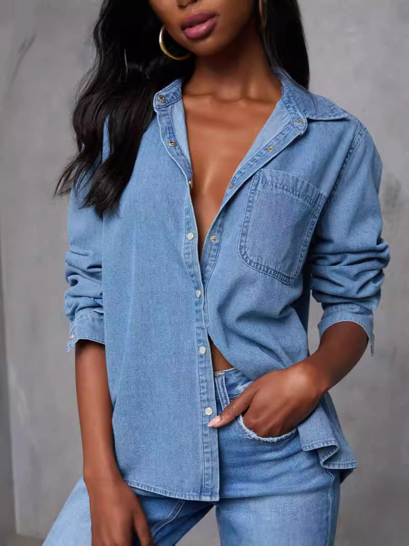 Kvinnors denimskjorta med praktisk bröstficka och modeaccent Mirla-Eva Jonsson