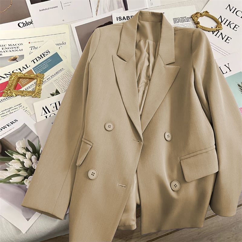 Kvinnors dubbelknäppt blazer med elegant snitt Mirla-Eva Jonsson