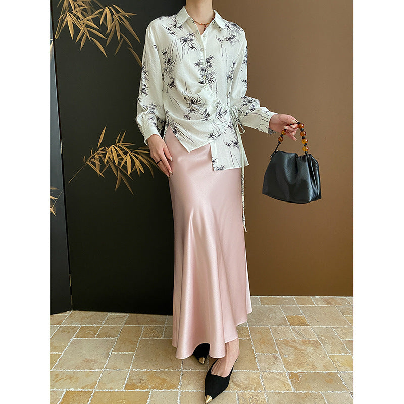 Kvinnors elegant blus skjorta med omslag design och blommönster Mirla-Eva Jonsson