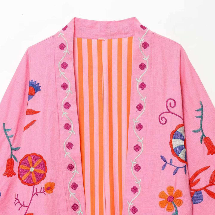 Kvinnors elegant, broderad kimono jacka Mirla-Eva Jonsson