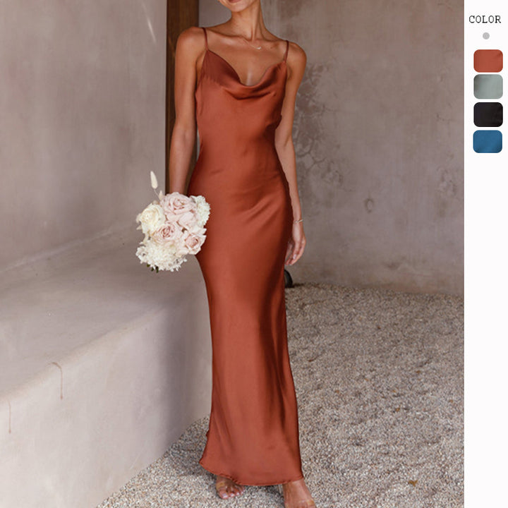 Kvinnors elegant, flödande maxiklänning gjord av högkvalitativ satin med spaghettistappar-Eva Jonsson