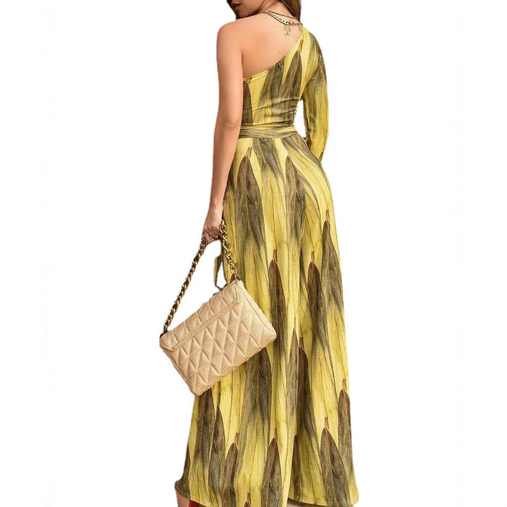 Kvinnors elegant jumpsuit med asymmetrisk skärning och blommönster-Eva Jonsson