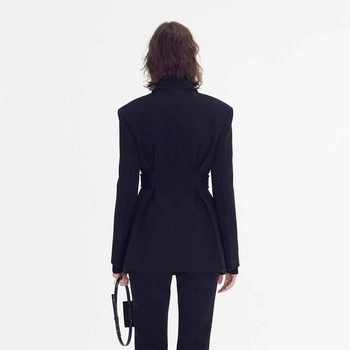 Kvinnors elegant och skräddarsydd blazer med dubbel knapprad Mirla-Eva Jonsson