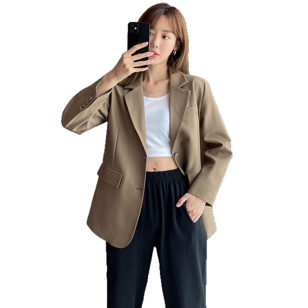 Kvinnors elegant oversize blazer med avslappnad passform och fina detaljer Mirla-Eva Jonsson