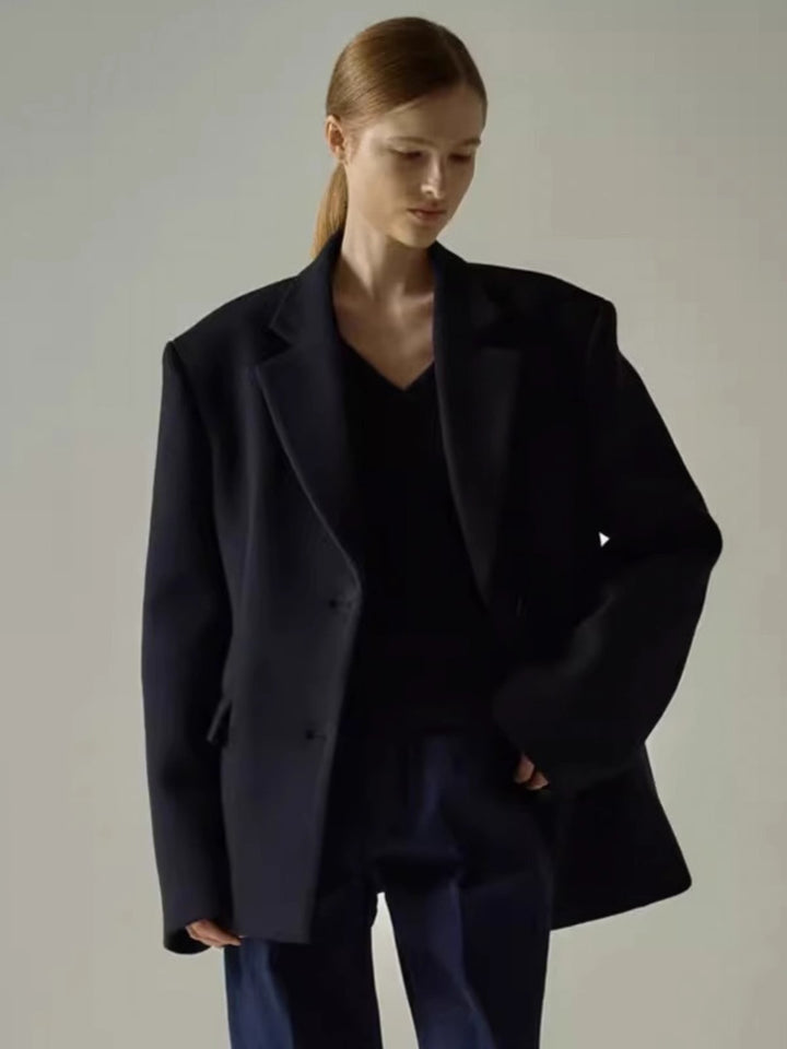 Kvinnors elegant oversized blazer med sofistikerad inre jacka Mirla-Eva Jonsson
