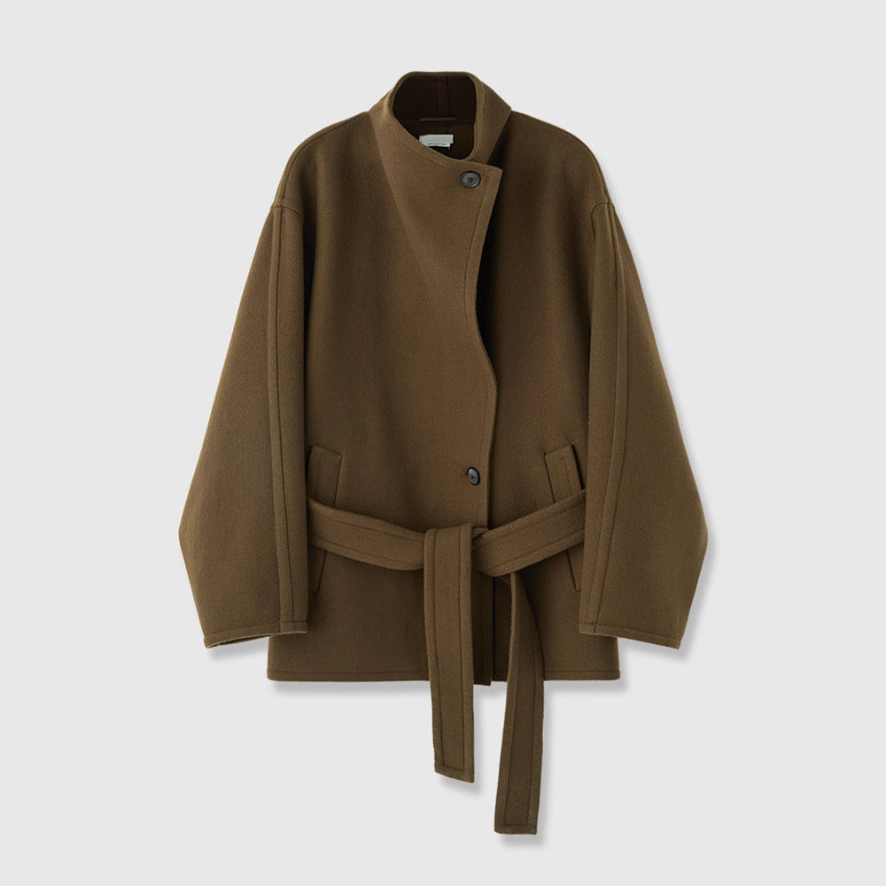 Kvinnors elegant oversized kappa med knytbälte Mirla-Eva Jonsson