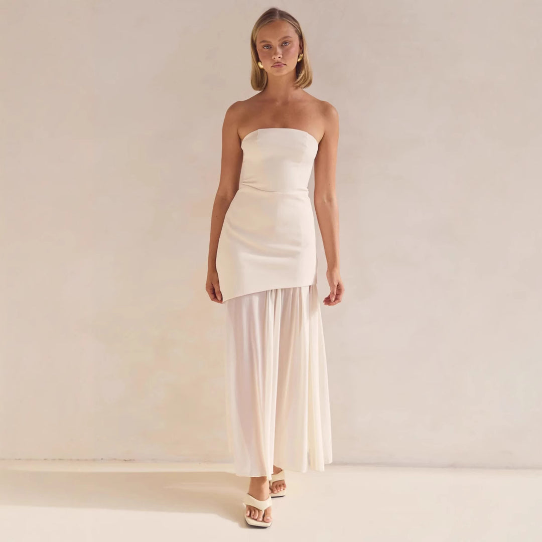 Kvinnors eleganta bandeau maxiklänning med flödande chiffongkjol och figurnära bodice-Eva Jonsson