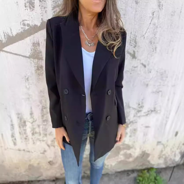 Kvinnors eleganta blazer med dubbel knappslå och stilren skärning Mirla-Eva Jonsson
