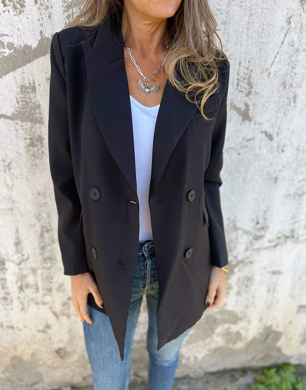 Kvinnors eleganta blazer med dubbel knappslå och stilren skärning Mirla-Eva Jonsson