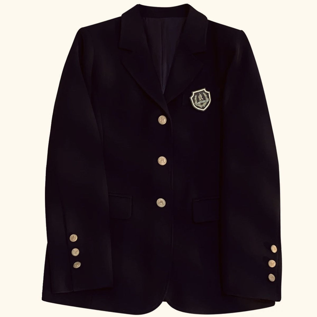 Kvinnors eleganta blazer med gyllene knappar och emblem Mirla-Eva Jonsson