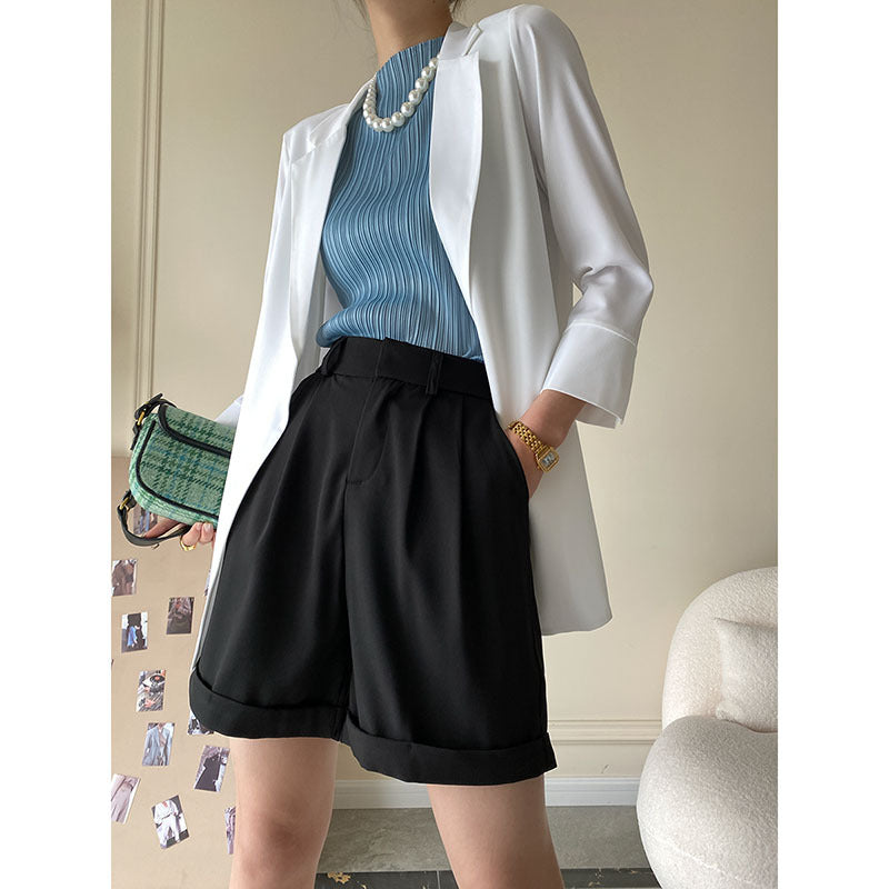 Kvinnors eleganta blazer med modern skärning Mirla-Eva Jonsson