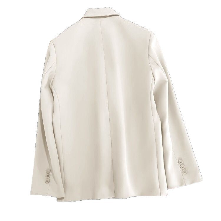 Kvinnors eleganta, figursydda dubbla knäppta blazer med kreativ skärning Mirla-Eva Jonsson
