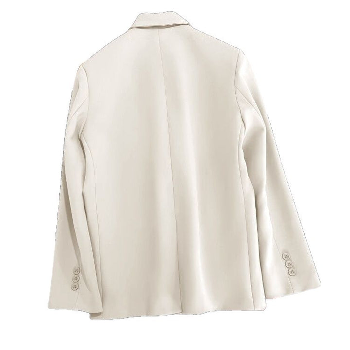 Kvinnors eleganta, figursydda dubbla knäppta blazer med kreativ skärning Mirla-Eva Jonsson