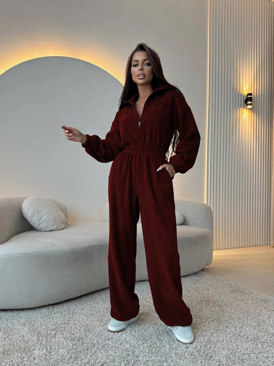 Kvinnors eleganta fleece jumpsuit med hög krage och elastisk midja Mirla-Eva Jonsson