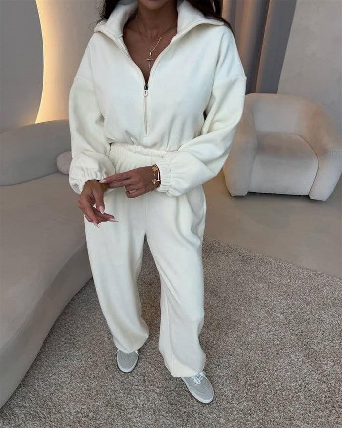 Kvinnors eleganta fleece jumpsuit med hög krage och elastisk midja Mirla-Eva Jonsson