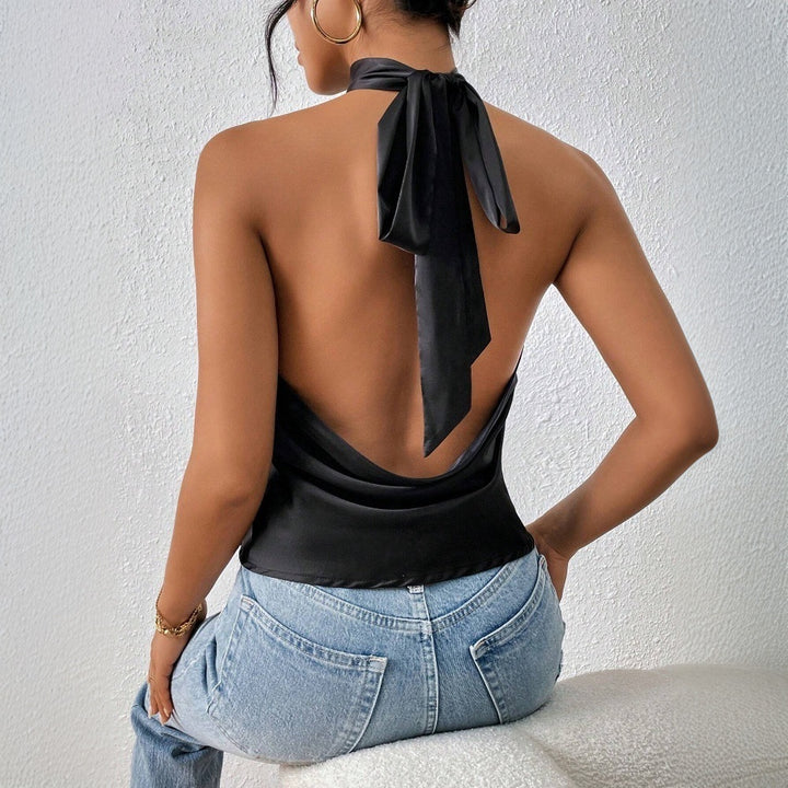 Kvinnors eleganta halterneck-top med silkig finish Mirla-Eva Jonsson