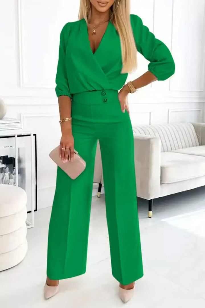 Kvinnors eleganta jumpsuit med omslagstopp och hög midja ben Mirla-Eva Jonsson