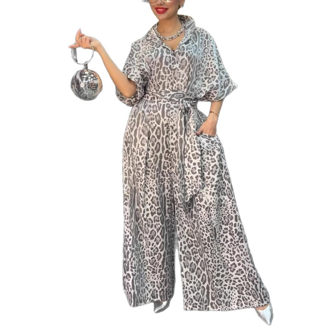 Kvinnors eleganta jumpsuit med vida ben och blommönster Mirla-Eva Jonsson