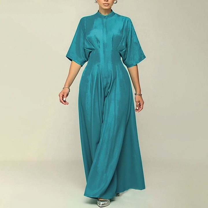 Kvinnors eleganta jumpsuit med vida ben och krage Mirla-Eva Jonsson