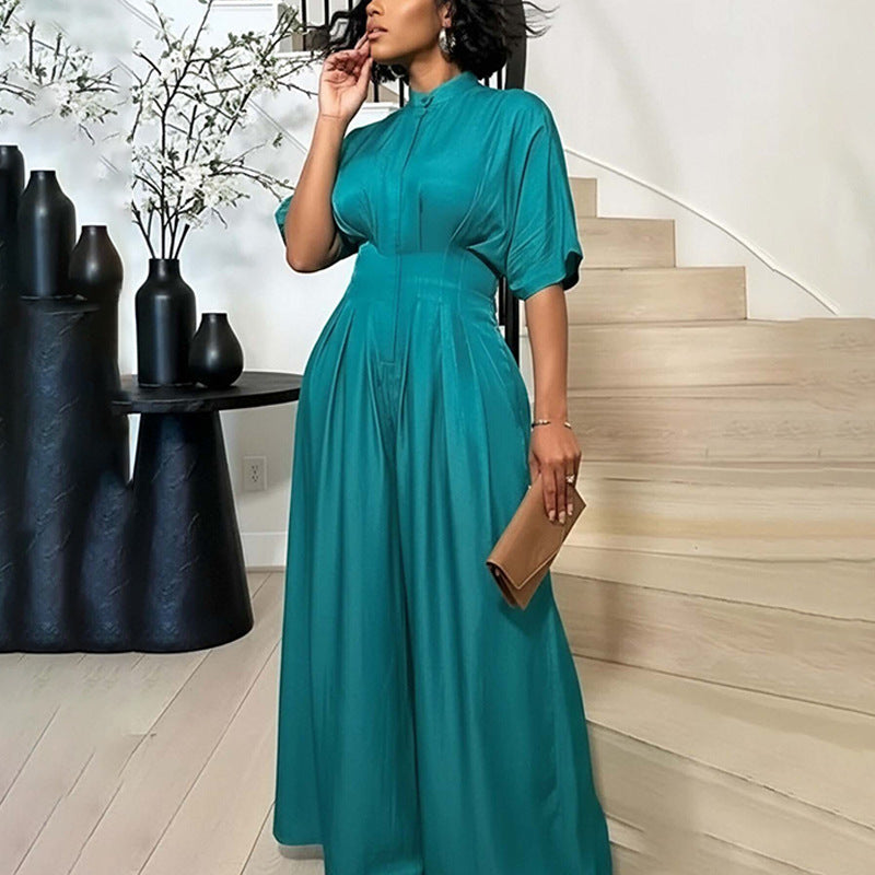 Kvinnors eleganta jumpsuit med vida ben och krage Mirla-Eva Jonsson