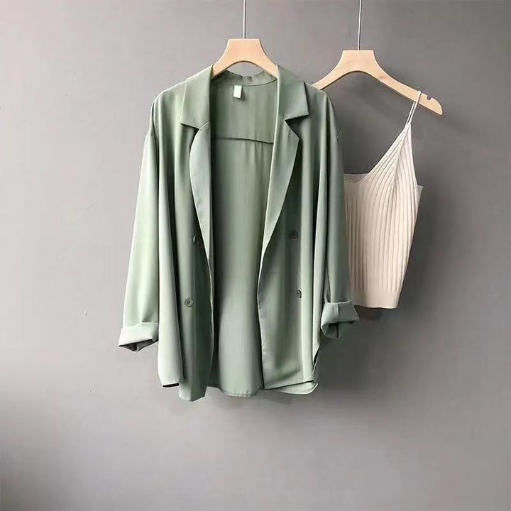 Kvinnors eleganta kavaj set med trendiga shorts Mirla-Eva Jonsson