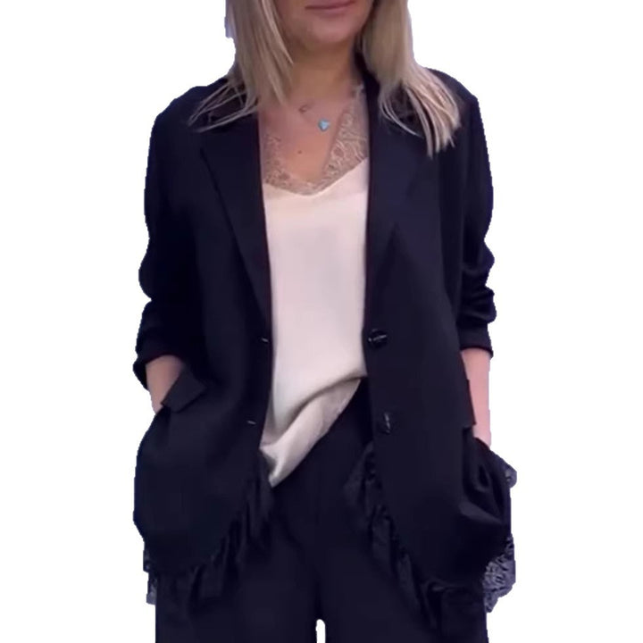 Kvinnors eleganta kavajjacka med spetsdetaljer Mirla-Eva Jonsson
