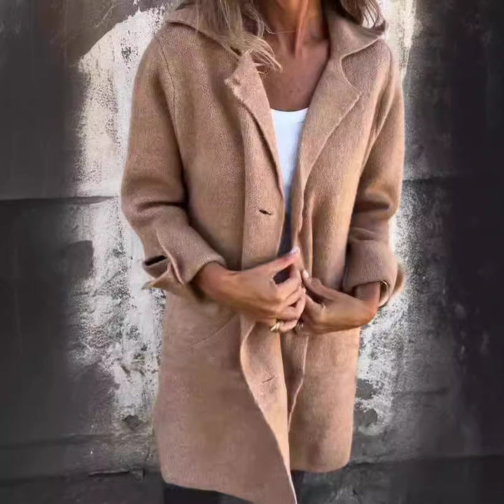 Kvinnors eleganta långa ulljacka med oversized passform Mirla-Eva Jonsson