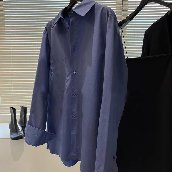 Kvinnors eleganta långärmad blus med knappslå och bröstficka Mirla-Eva Jonsson