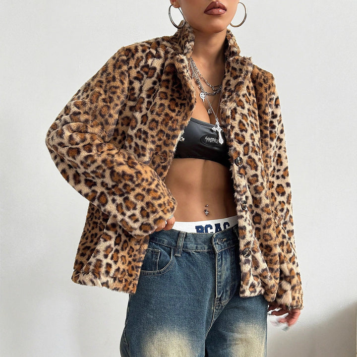 Kvinnors eleganta leopardmönstrad blazerjacka Mirla-Eva Jonsson