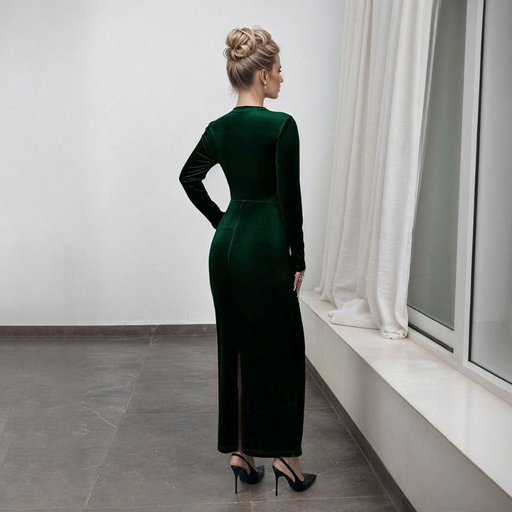 Kvinnors eleganta maxiklänning med långa ärmar och draperad design Mirla-Eva Jonsson