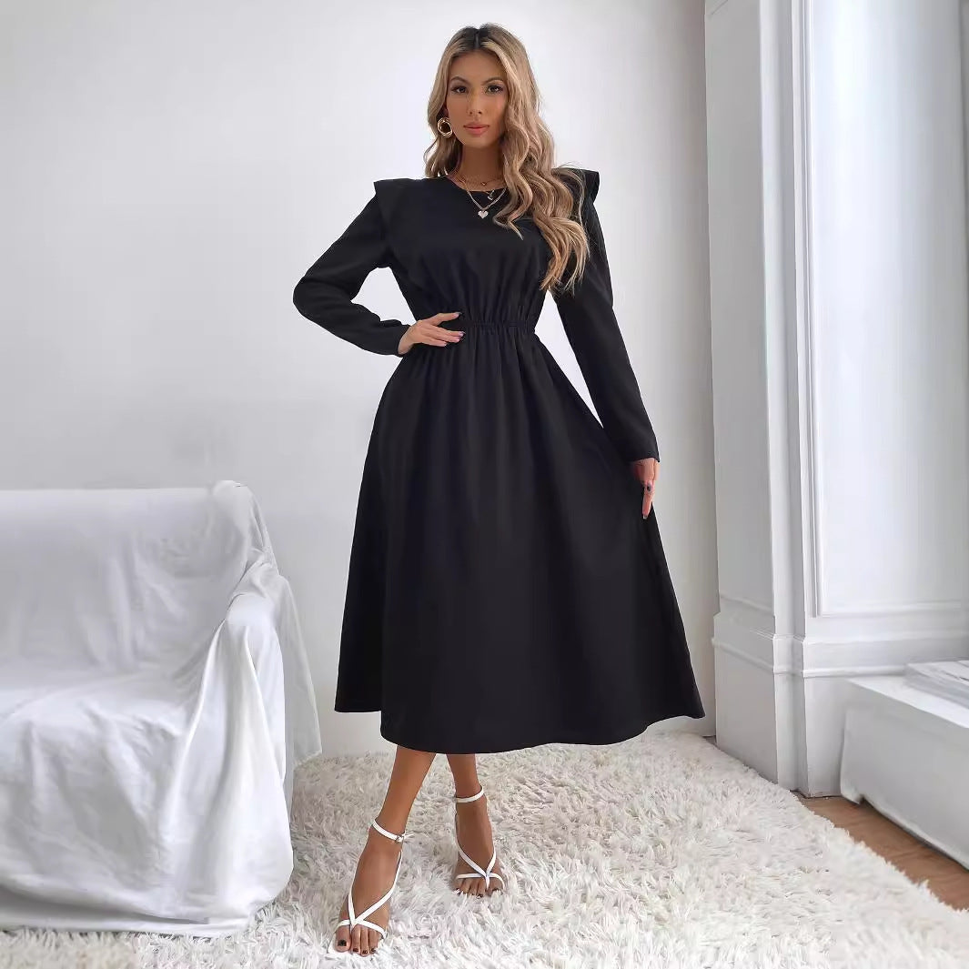 Kvinnors eleganta maxiklänning med volanger och elastisk midja Mirla-Eva Jonsson