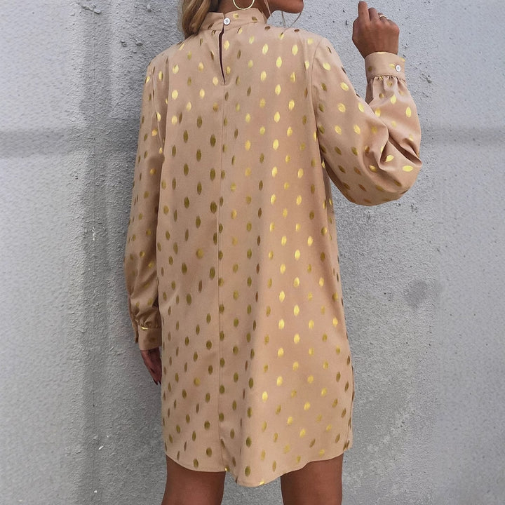 Kvinnors eleganta minikjol med blanka accenter och avslappnad skärning Mirla-Eva Jonsson