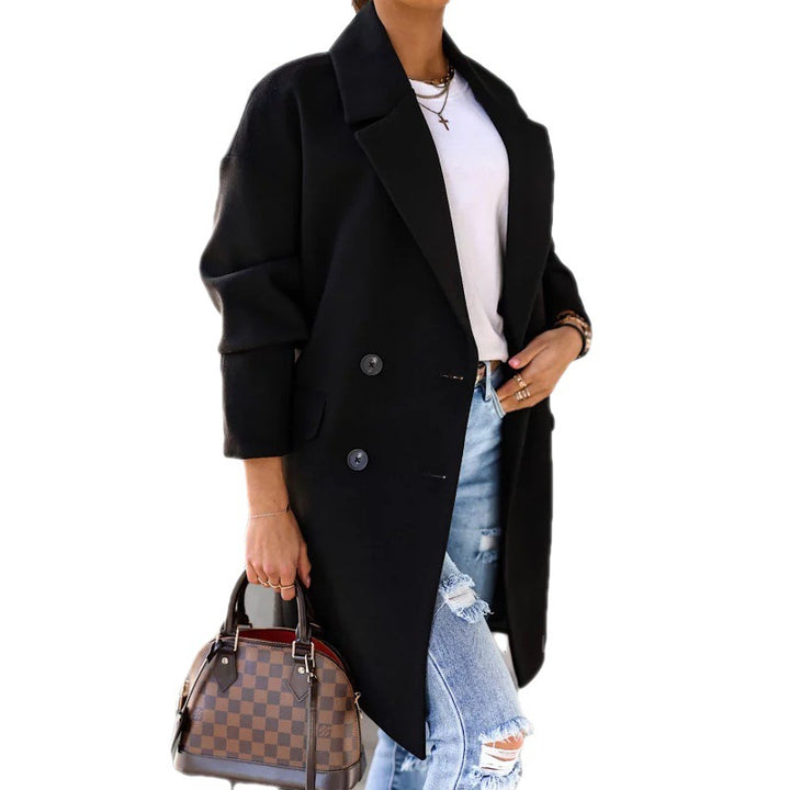 Kvinnors eleganta och avslappnade trench coat med dubbel knappslå Mirla-Eva Jonsson