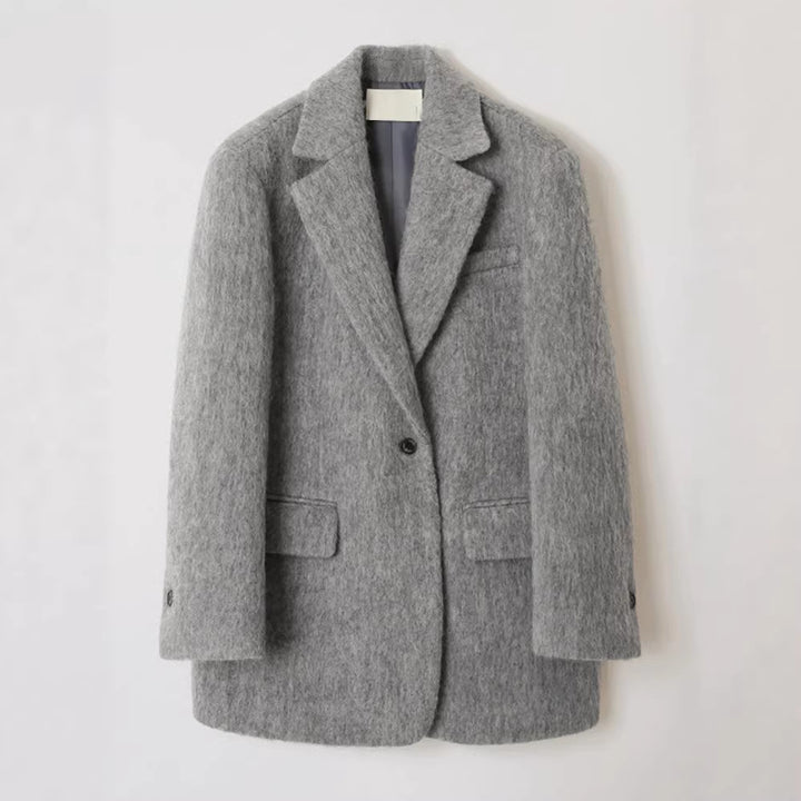 Kvinnors eleganta och mysiga ullblazer med modern passform Mirla-Eva Jonsson