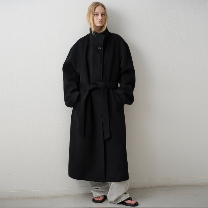 Kvinnors eleganta och oversized ullkappa Mirla-Eva Jonsson