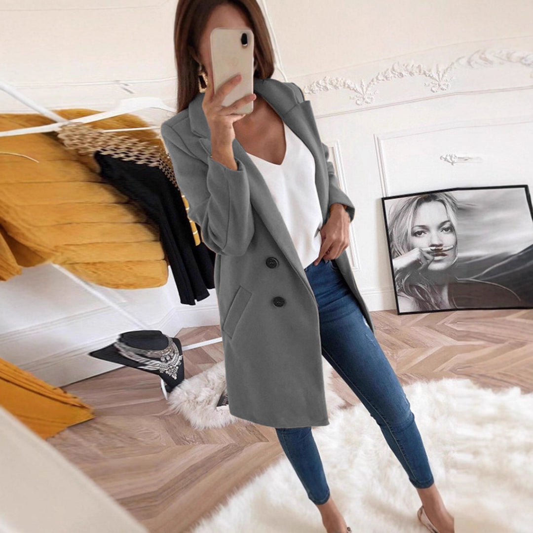 Kvinnors eleganta och varma långa blazer med dubbel knappslå Mirla-Eva Jonsson