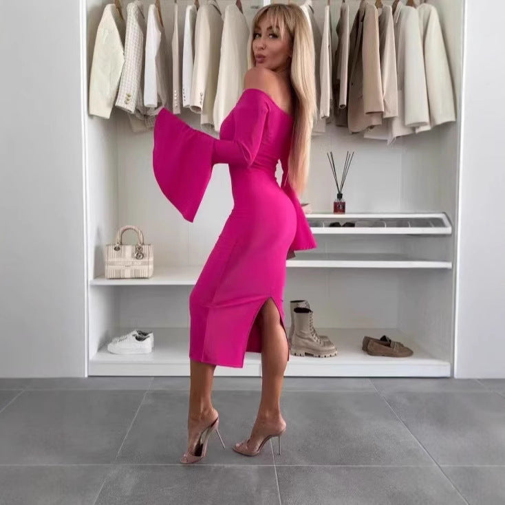 Kvinnors eleganta off-shoulder mini-klänning med voluminösa ärmar och hög slits Mirla-Eva Jonsson