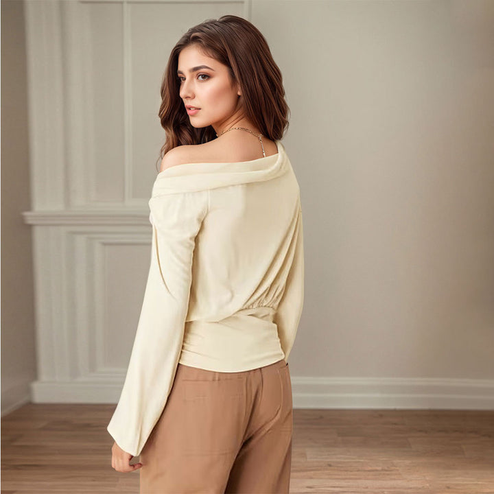 Kvinnors eleganta off-shoulder topp med draperad design och ruching Mirla-Eva Jonsson