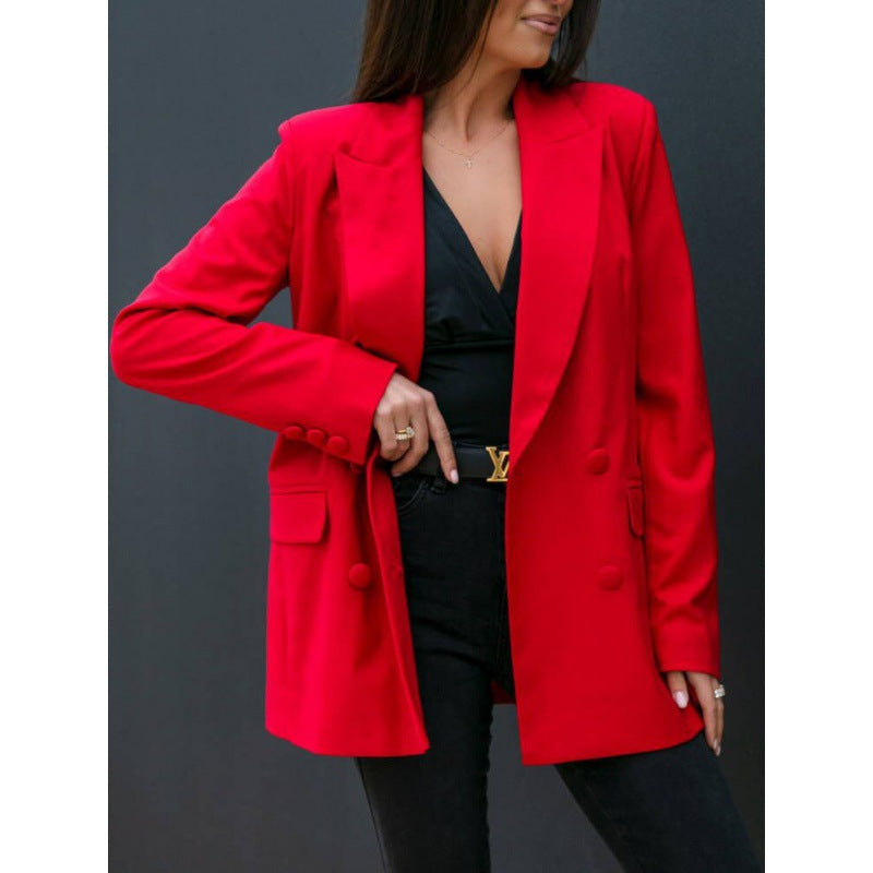 Kvinnors eleganta oversize-blazer med dubbelknäppning och silkesfinish Mirla-Eva Jonsson