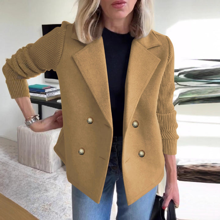Kvinnors eleganta oversized blazer med dubbel knappslå och texturerad ärm Mirla-Eva Jonsson