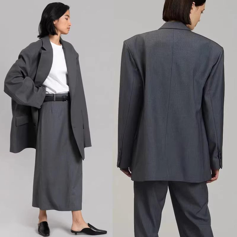 Kvinnors eleganta oversized blazer med matchande byxdress Mirla-Eva Jonsson
