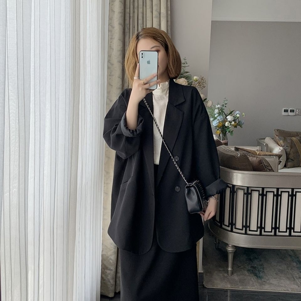 Kvinnors eleganta oversizejacka Mirla-Eva Jonsson