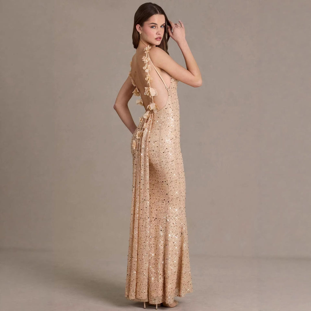 Kvinnors eleganta paljetter maxi klänning med chic vattenfalls halsringning och figurnära silhuett-Eva Jonsson