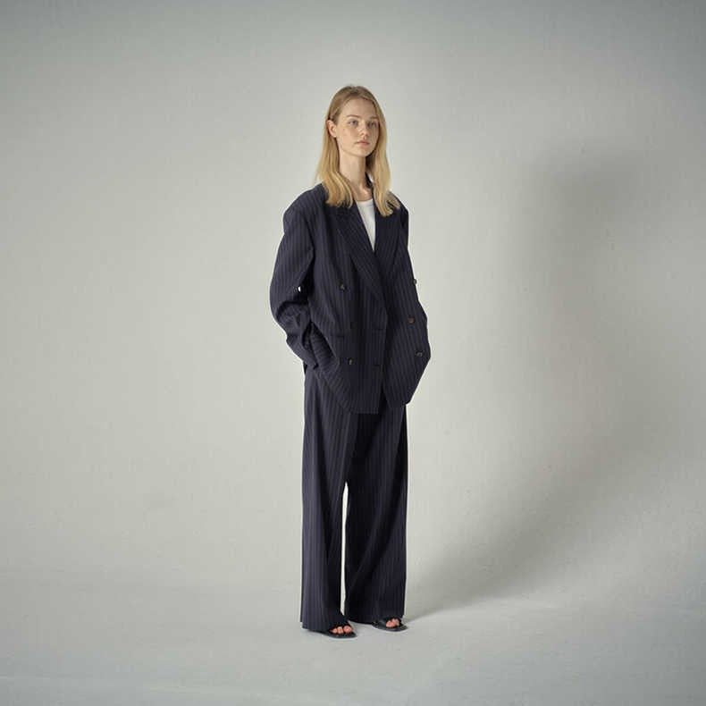 Kvinnors eleganta randiga kavaj Mirla-Eva Jonsson